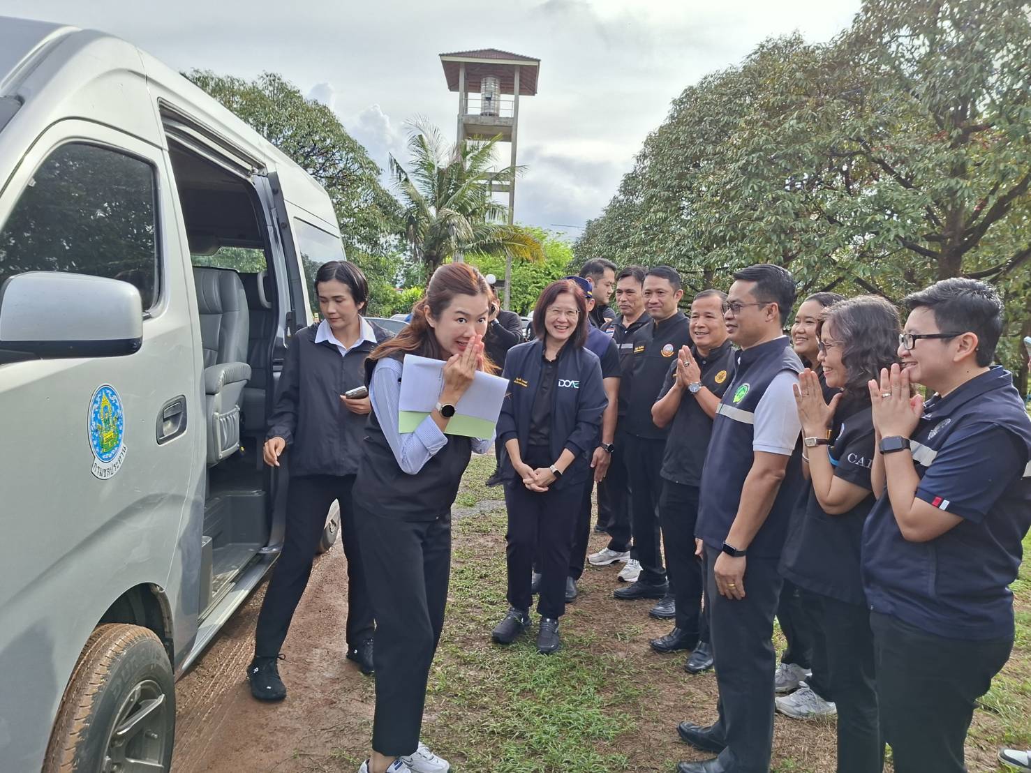 title - ส.ป.ก. ร่วมติดตามรัฐมนตรีช่วยว่าการกระทรวงเกษตรและสหกรณ์ (นางสาวปิยะรัฐชย์ ติยะไพรัช) ลงพื้นที่ตรวจราชการในพื้นที่จังหวัดจันทบุรี